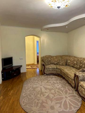 Здам в довгострокову оренду 3 кімнатну квартиру вулиця Львівська 4/5