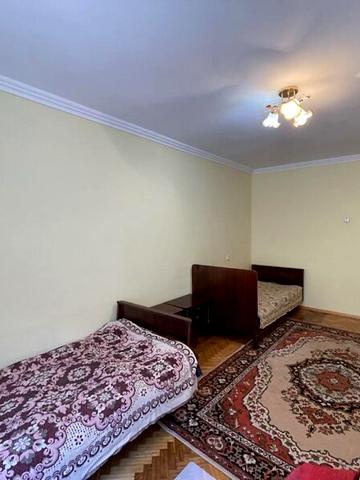 Зарицьких вул. (), 5