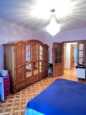 Продаж 4-кім на Білокур Катерини 6, сталінка, Печерськ, м Зверінецька