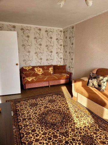 Здається 1-кімнатна квартира на Перемоги (ПЗР)