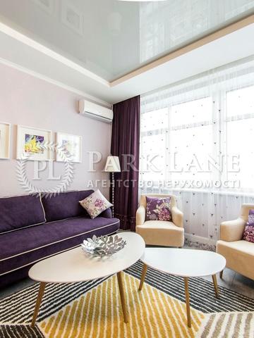 Лесі Українки бульв., 7-А