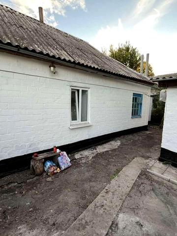 Продам будинок у м. Глобине