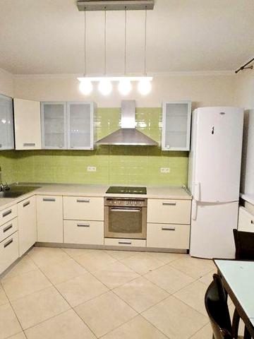 Продаж 4 кімнатної квартири на Подолі по вул  Почайнинська 25/49