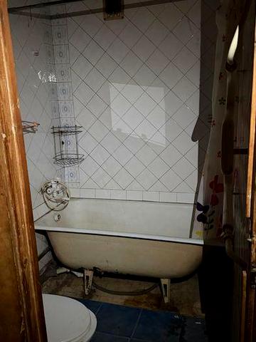 Продаж 3к квартири, Косіора, під ремонт