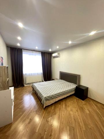 Київський Шлях вул., 102