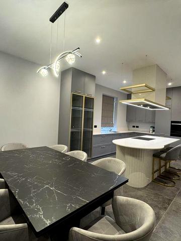 Здам ВІП будинок з гаражем