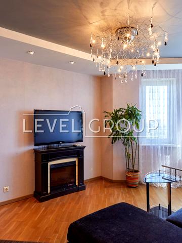 Любомира Гузара просп. (Космонавта Комарова), 26