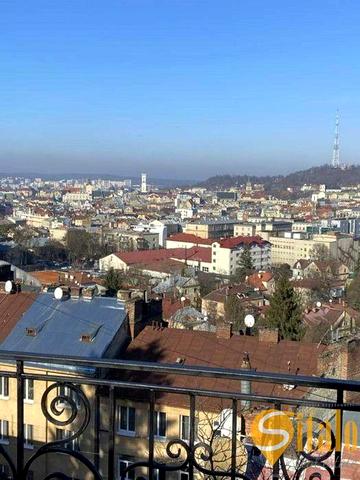 Продаж 3 кімнатної квартири, вулиця Кардинала Гузара ( Зелена)