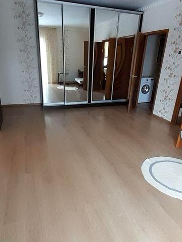 Здається 1-кім (47 м.кв)кв в с.Требухів по вул.Броварська,48а.Броварсь