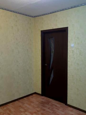 Продам 1-кімнатну квартиру вул.Дністровська 8