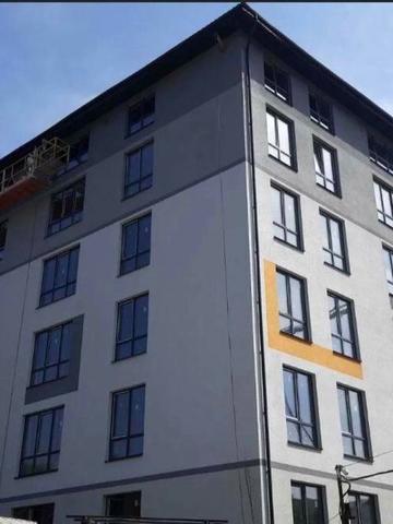 Вишнева вул., 10