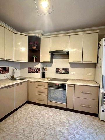 Кургузова 1а, 2к квартира, ЖК Ярославичі, є генератор!!!