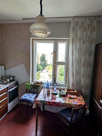 Ревуцького вул., 29