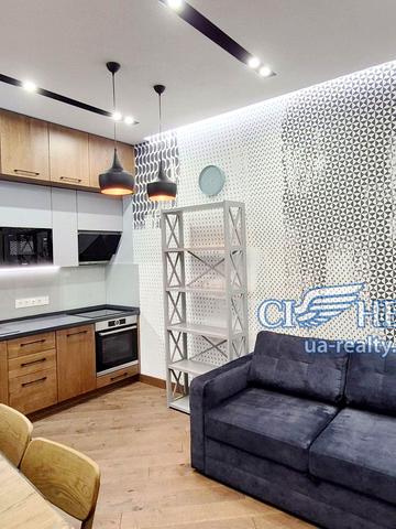 Василя Тютюнника вул. (Анрі Барбюса), 28-А