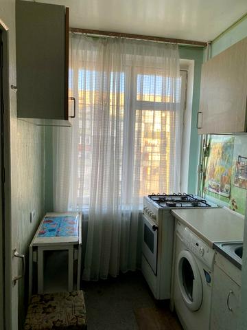 Лісовий просп., 17