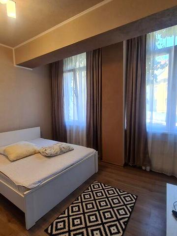 Довгострокова оренда 2к Квартира Підгірна вулиця