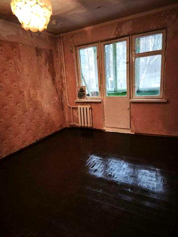 Продам 1 кімнатну квартиру на Василенка