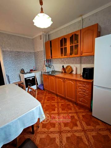 Добровольського проспект (Володимира Великого), 138, Пересипський район, Одеса, Одеська область 44000 USD