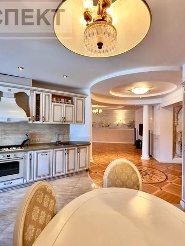 Петропавлівська вул., 87/3