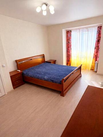 Без% 1к кв 41,2 м² з ремонтом та велика кухня ЖК Петрівський квартал