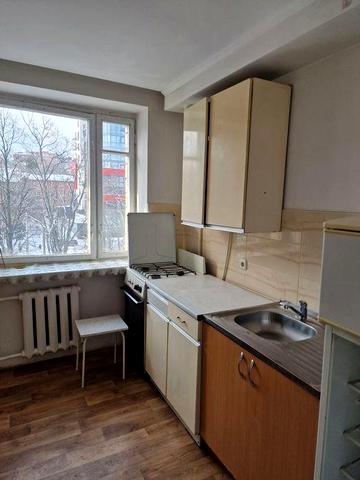 2 кім квартира по вул.Г.Майдану 4/5пов з частк меблями