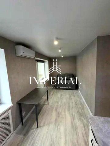 Продаж 1к квартири з чудовим ремонтом. Відрадний