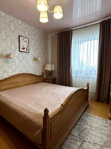 Васильківська вул., 2