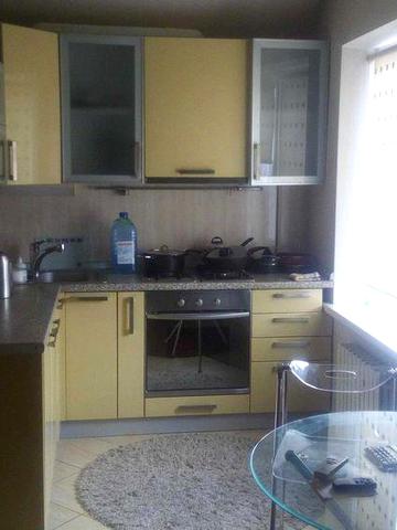 Сдам 1 ком. кв. студию на Песках (4-й Южный), 2й этаж