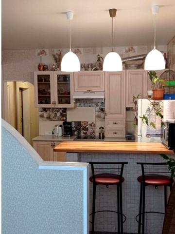 Парусна вул. (Героїв Сталінграду), 20