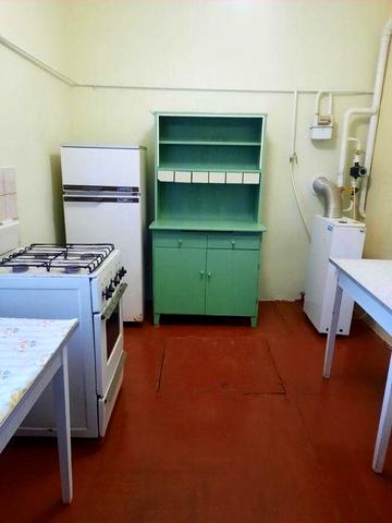 Здається будинок. Завокзалля