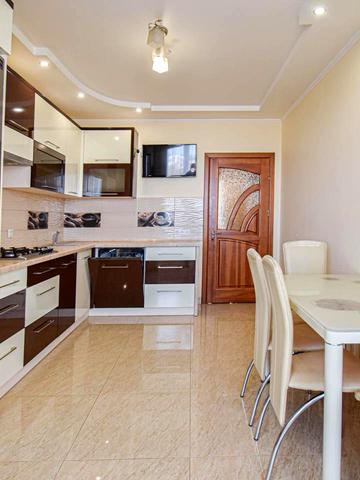 Будного вул., 28