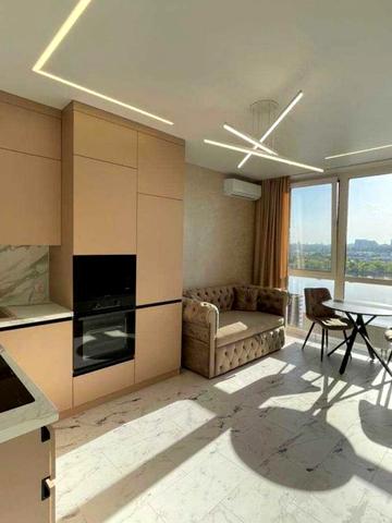 Дніпровська набережна вул., 15-Ж