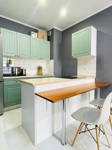 Регенераторна вул., 4