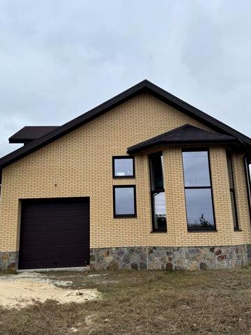 Продам будинок із цегли