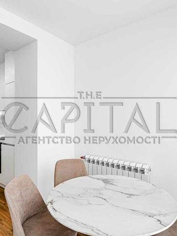 Здається 1-к квартира Печерськ, центр, є паркінг, топ-локація