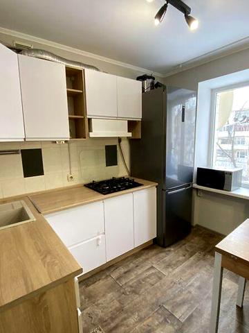 Довгострокова оренда 2к Квартира Келецька вулиця