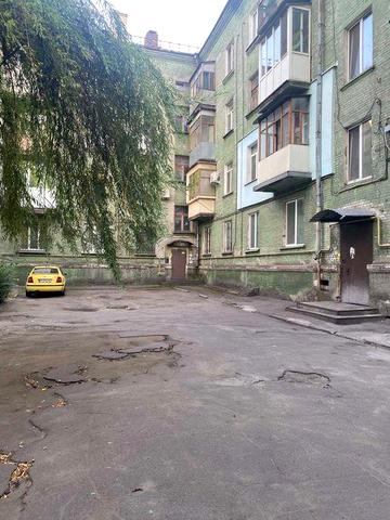 Пропоную двокімнатну квартиру по вул. Медична.11