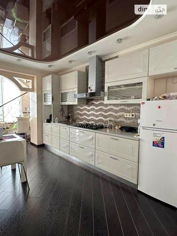 Продаж 1к Квартира Сергія Ядова вулиця