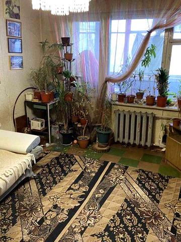 Продам 1-к. гостинку Донец. Ш., 10, Лев.берег Фрунз.ж/м, Днепр