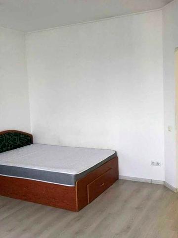 Простора 1к квартира, вул. Довга