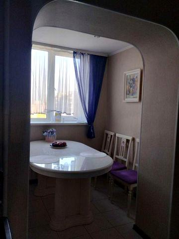 Оболонь, м.Мінська, м.Героїв Дніпра, 4-х кімн. з ремонтом, програми