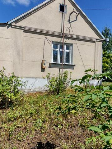 Терміново продам будинок з газом і грубкою та Великим підвалом!