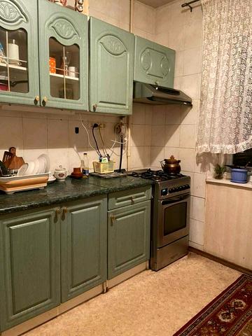 Здолбунівська вул., 7-А