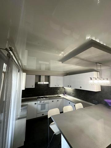 Коллонтая вул., 2