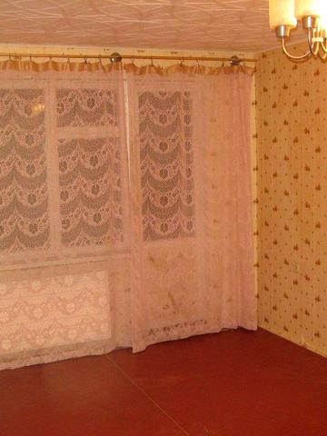 Квартира 1к.кв.ул.Всехсвятська біля церкви 4/5эт. для сімї длительно