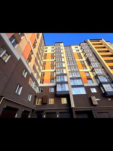 Велика однокімнатна квартира ЖК Срібні Озера