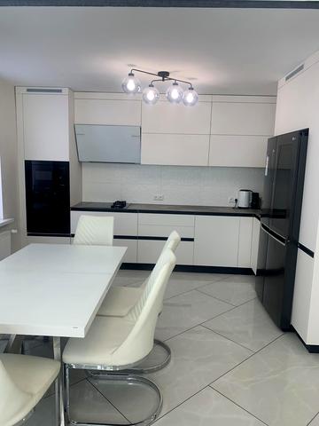 Отаманів Соколовських вул. (Генерала Потапова), 1