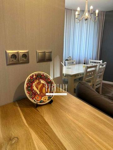 Продаж шикарної 3-кімнатної 2-рівневої квартири в Українці