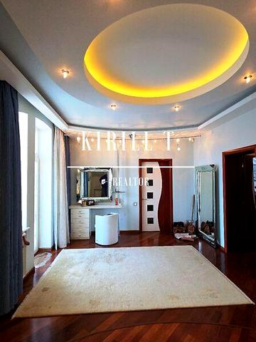 Довгострокова оренда 5к Дім Токмацька (Великолуцька) вулиця