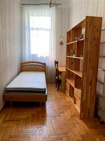 Продам 3к квартиру в центре. Ул.Шевченко